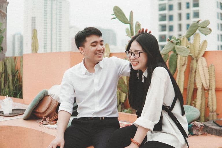 Proposal and Engagement Photo Sharing: How to Capture the Moment They Said Yes