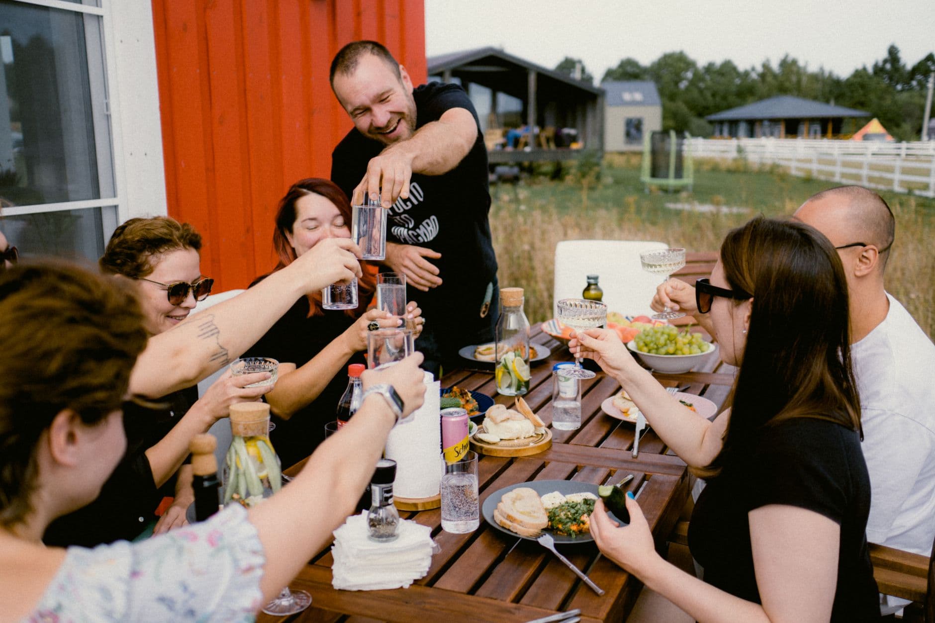 Wine Tasting and Food Festival Photo Sharing: How to Capture 6 Hours of Tasting Notes, Golden Light, and Messy Fingers