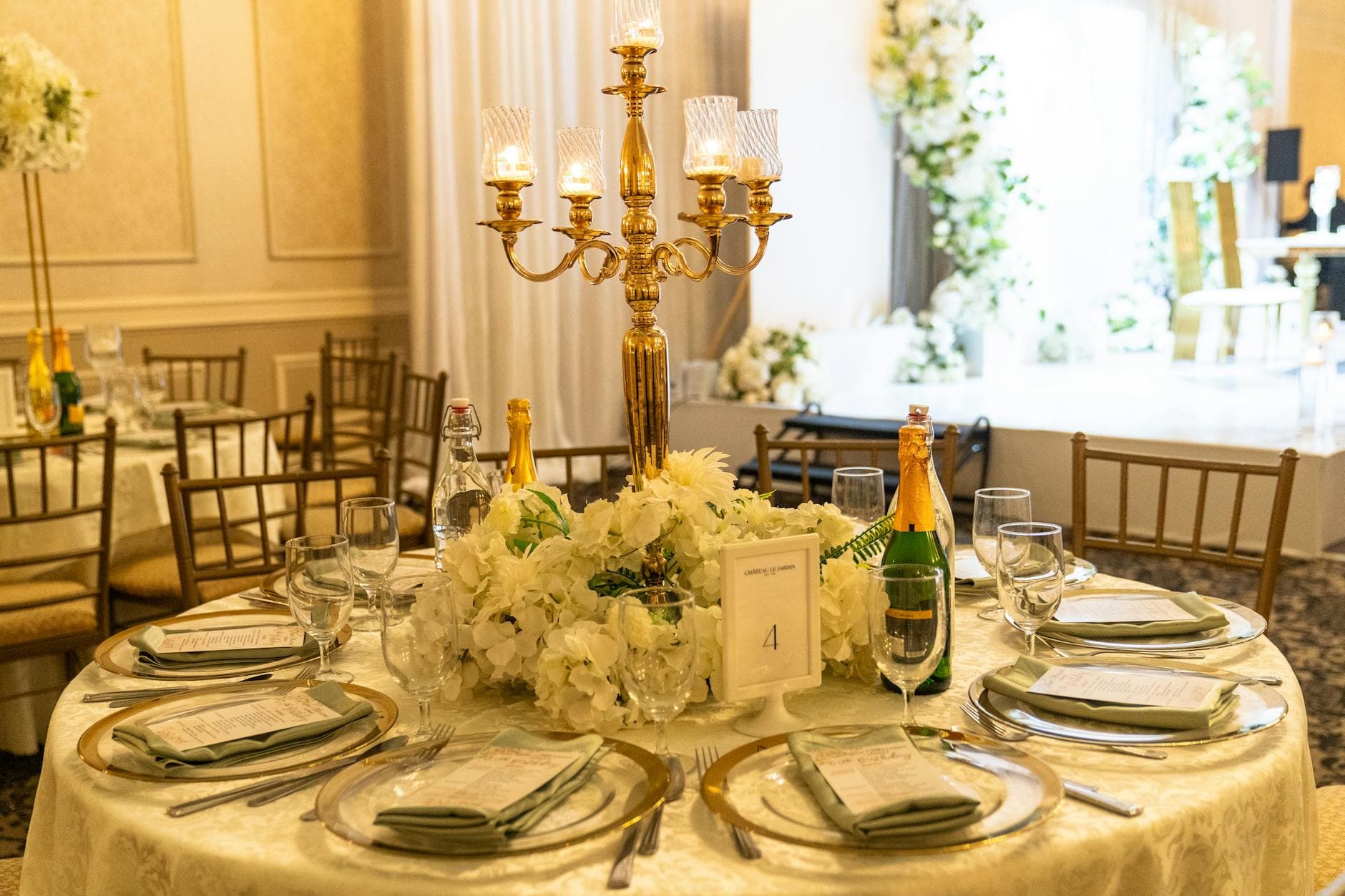 Photogala vs Dropbox for Event Photo Sharing: Which One Do Guests Actually Use?