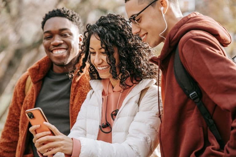 Why Event Photo Galleries Beat Group Chats for Sharing Memories