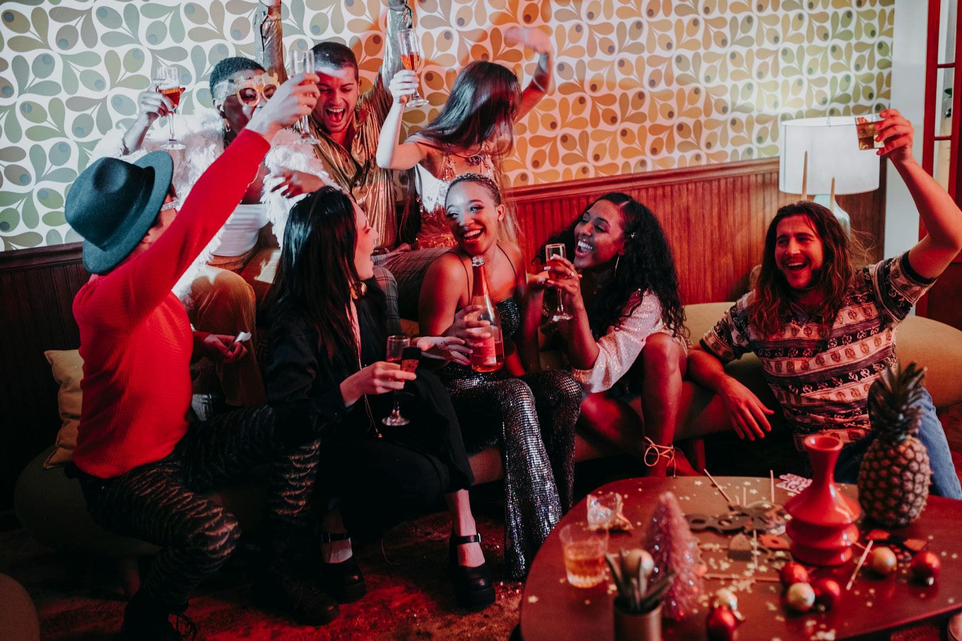New Year's Eve Party Photo Sharing: Capture Every Countdown Moment