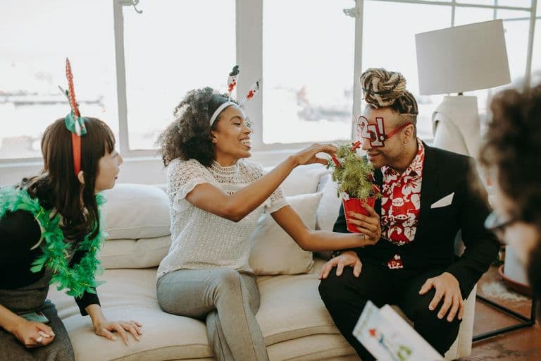 Christmas Party Photo Sharing Ideas That People Actually Use
