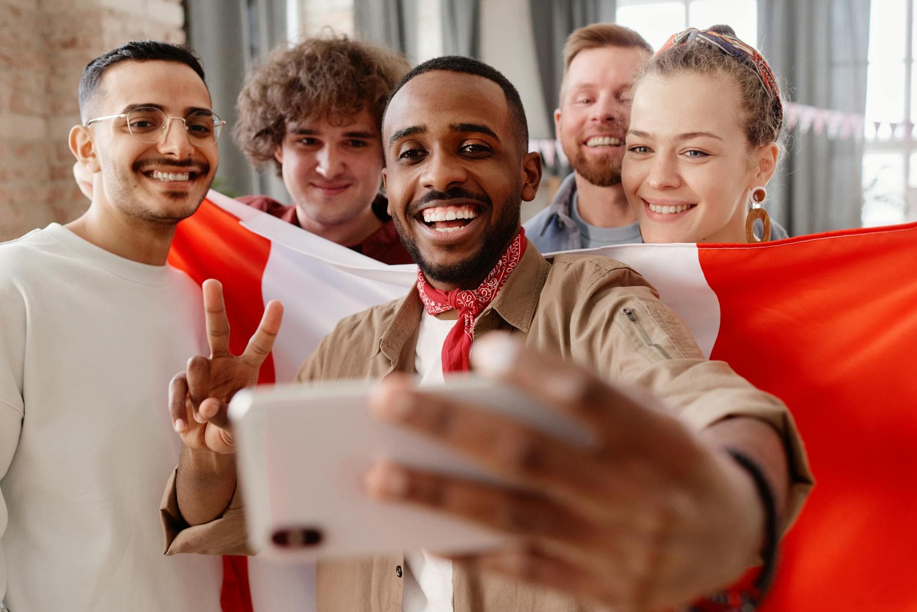 How Face Recognition Makes Finding Your Photos at Big Events Effortless