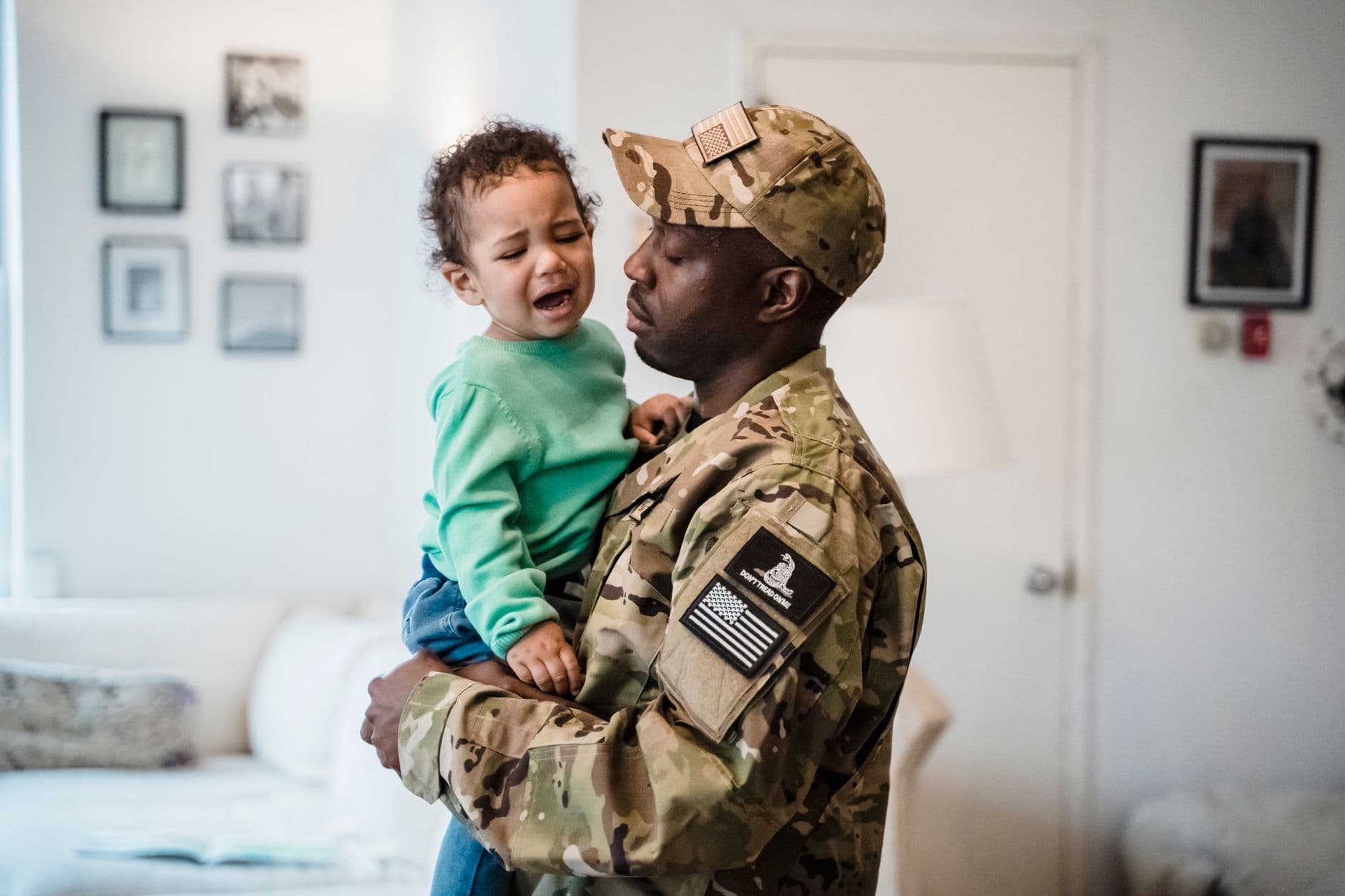 Military Homecoming Photo Sharing: How to Collect Every Reunion Moment From Every Phone