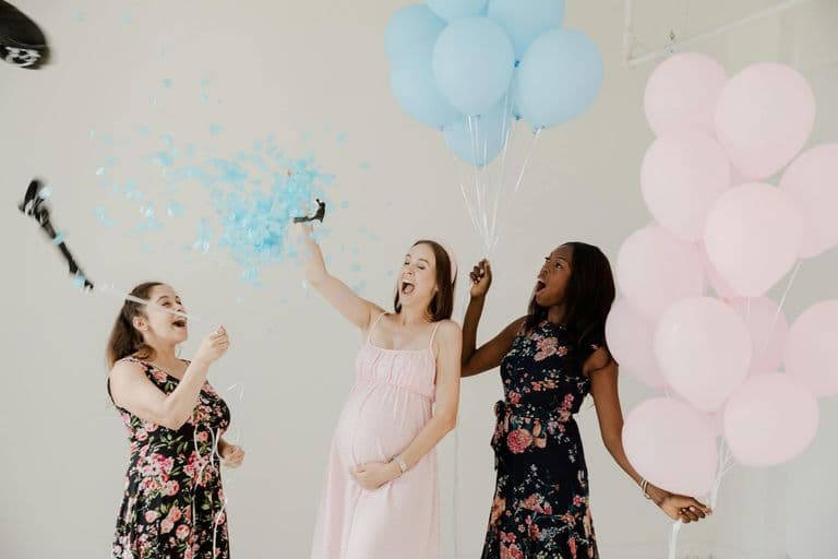 Baby Shower Photos End Up on 30 Different Phones. Here's How to Get Them All in One Place.