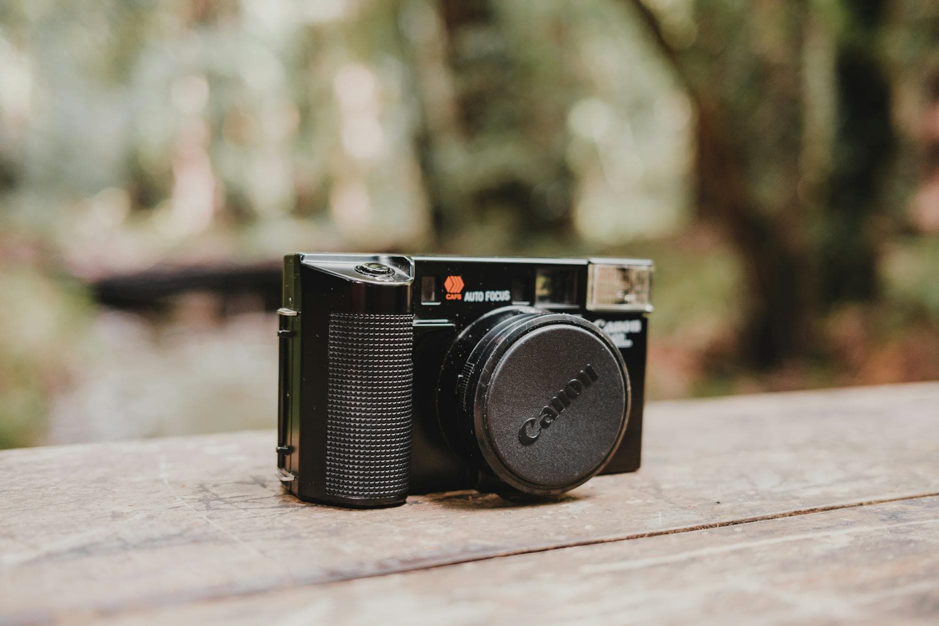 10 Disposable Cameras. 270 Shots. Maybe 80 Keepers.