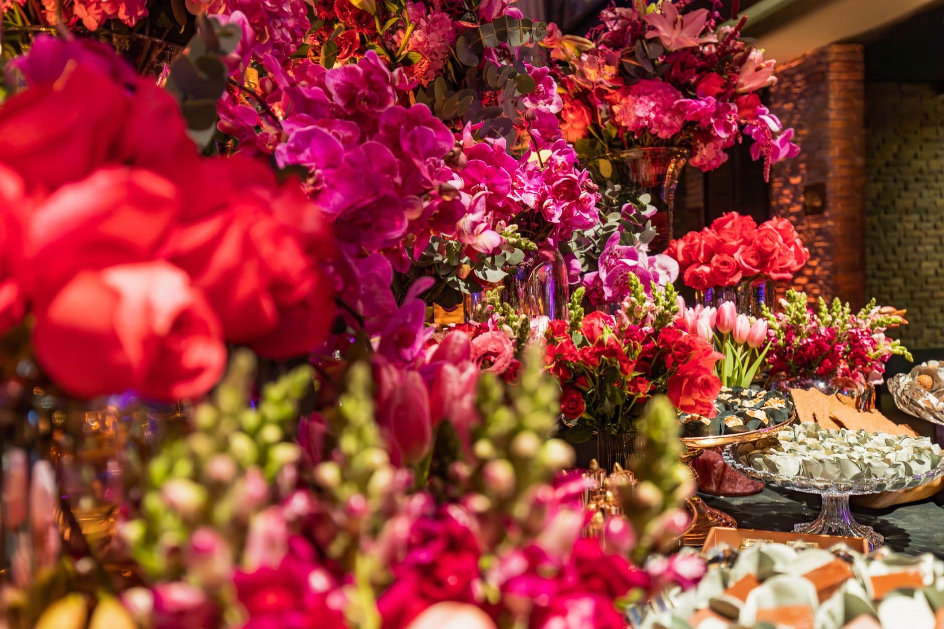 How to Match Your Photo Gallery to Your Event Colors
