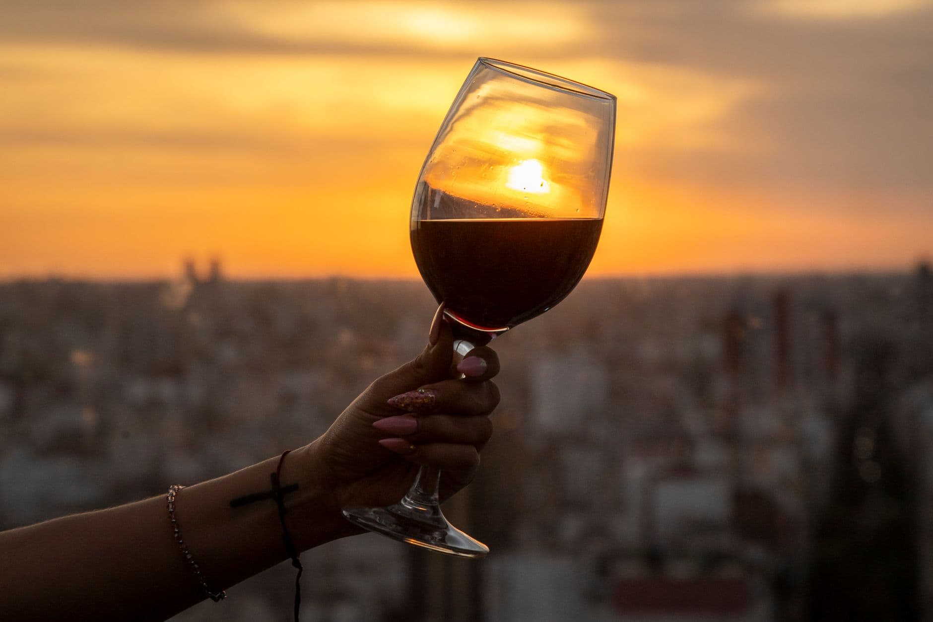 Best Event Photo Sharing Apps for Summer 2026: What Actually Matters