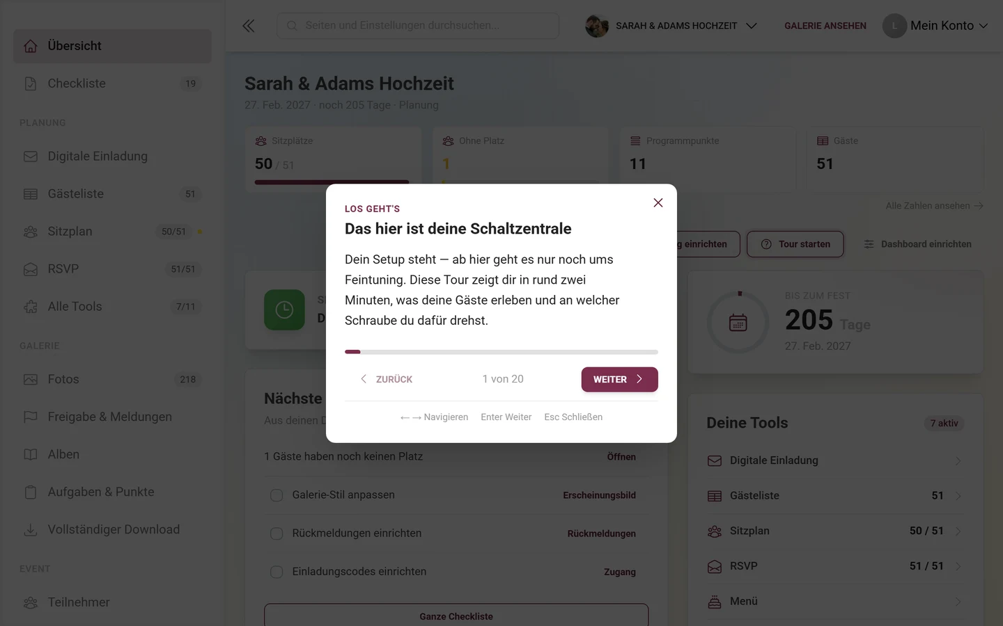 Ein Schritt der geführten Tour mit Kapitel-Zeile, Titel, Text und der Anzeige X von Y