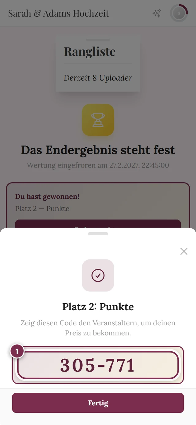 Das Fenster zeigt den sechsstelligen Code groß an, darunter der Knopf Fertig
