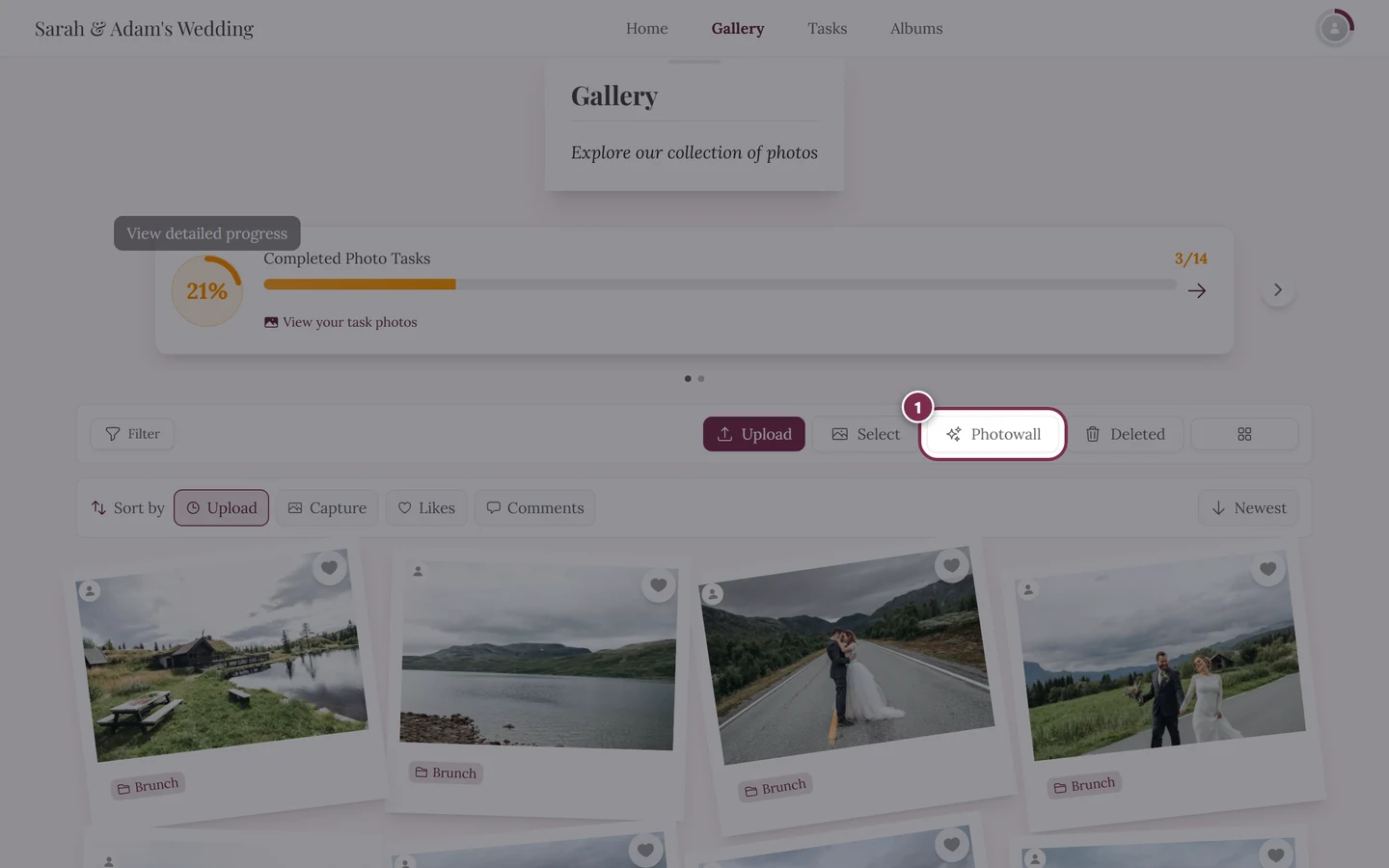 Photowall button highlighted in the gallery bar