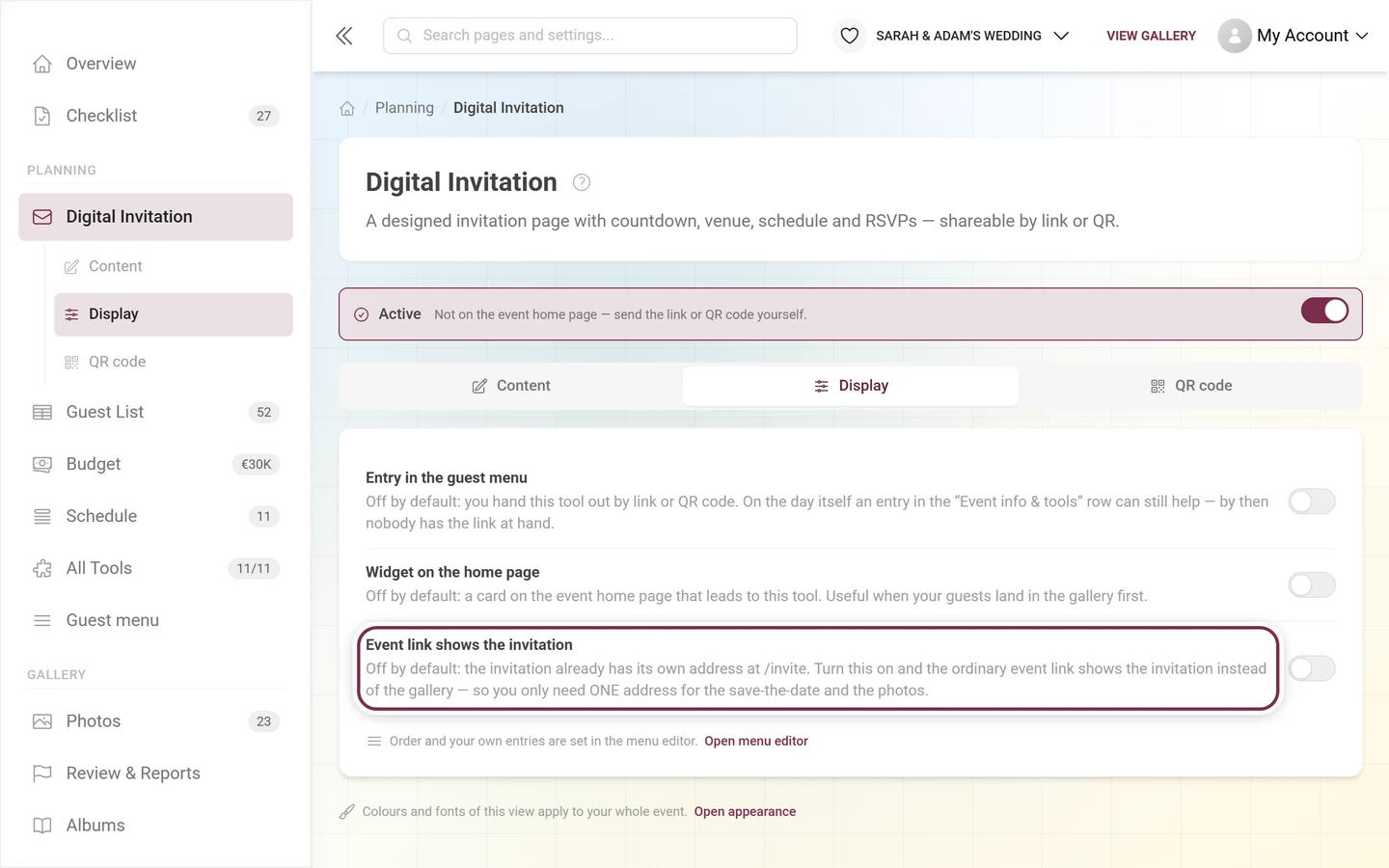 Invitation display tab with the event link switch highlighted