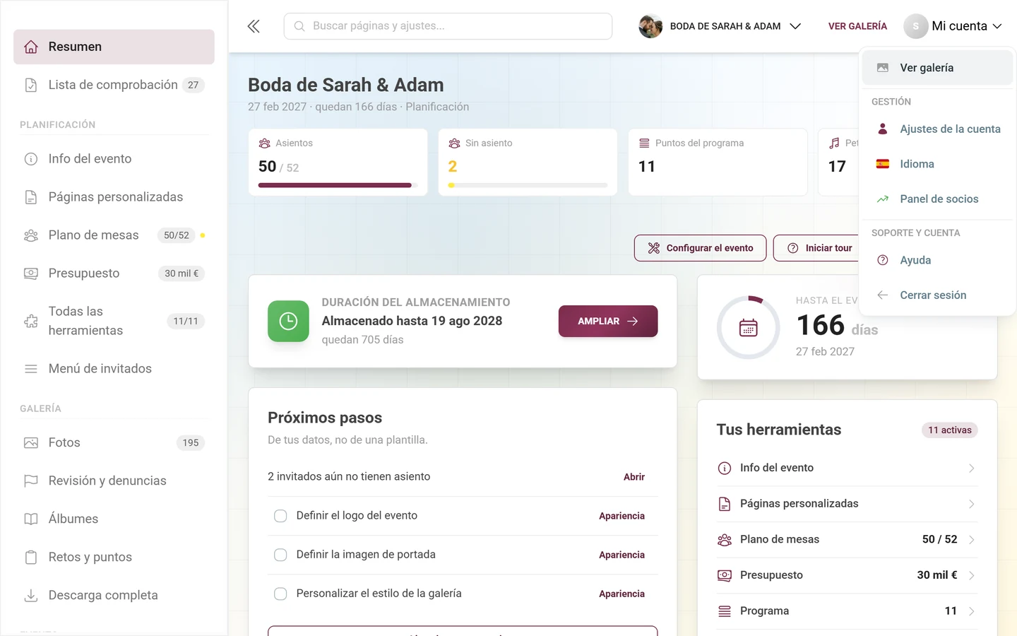 Menú de cuenta abierto en el área de administración con la sección Gestión