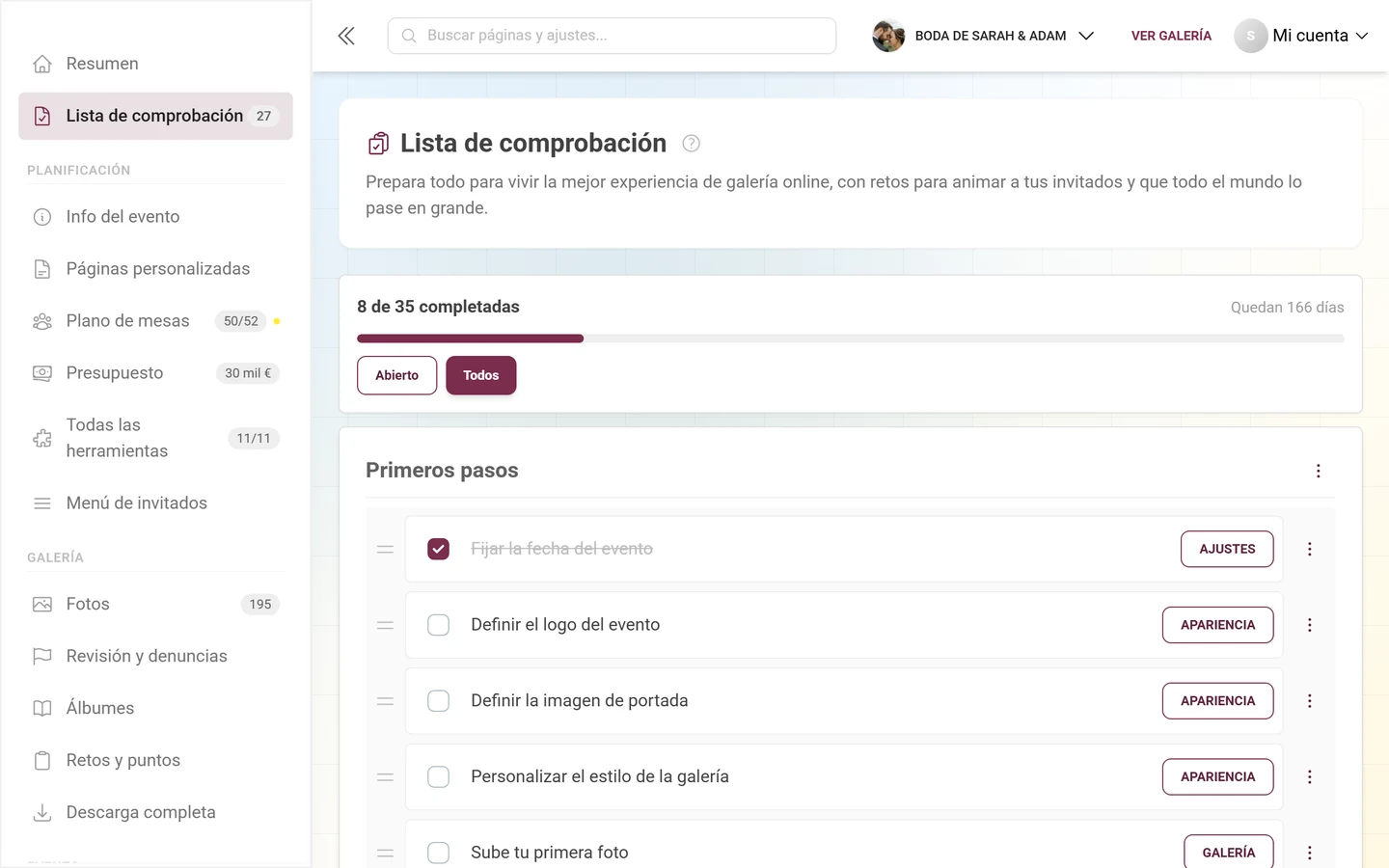 Lista de comprobación de configuración con cabecera de progreso, categorías y tareas