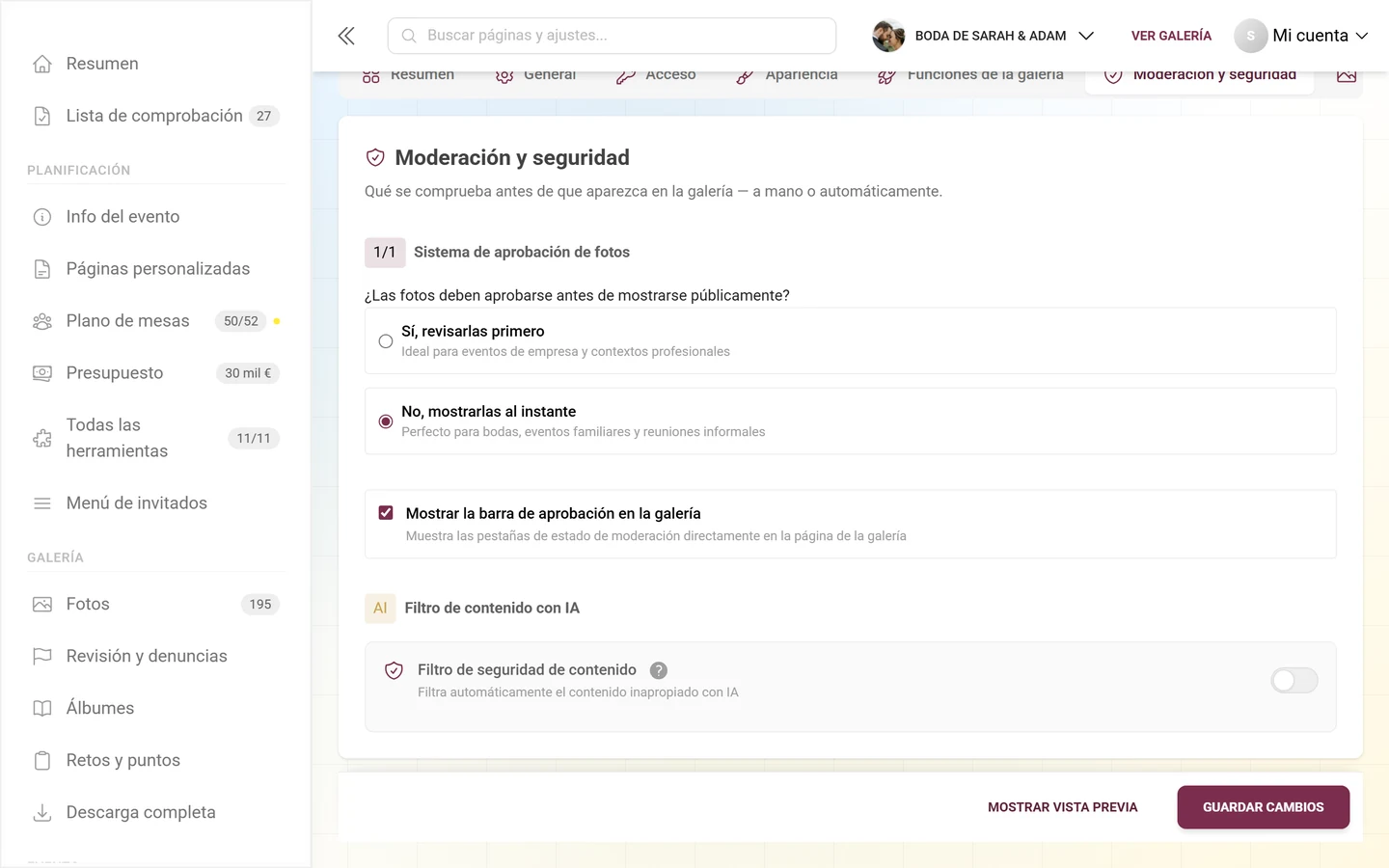 Tarjeta Filtro de seguridad de contenido con la insignia AI y el interruptor, encima el Sistema de aprobación de fotos y la barra de aprobación
