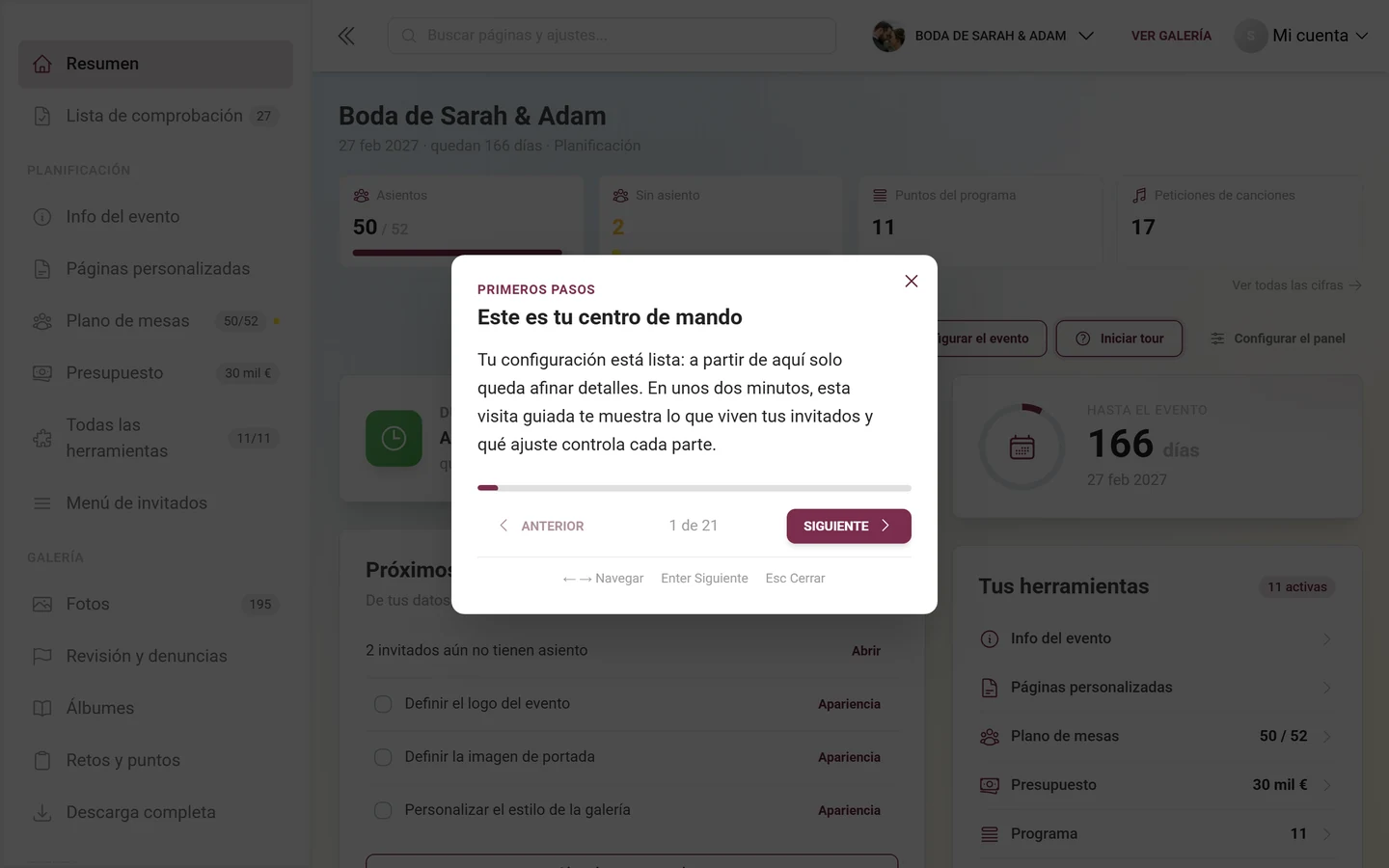 Un paso del tour guiado con la línea de capítulo, título, texto y el indicador X de Y