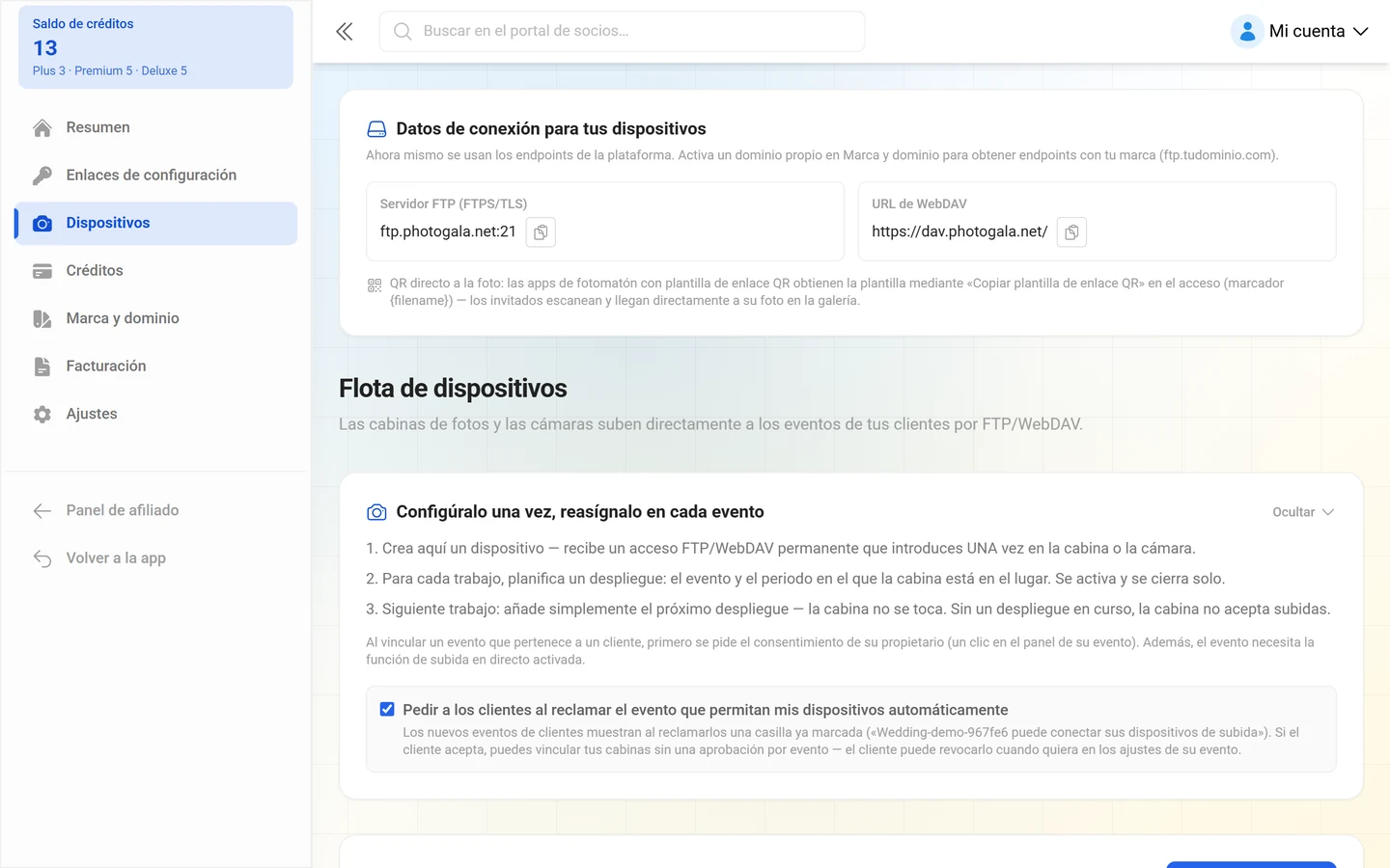 Tarjeta con el servidor FTP y la URL de WebDAV de tu propia marca