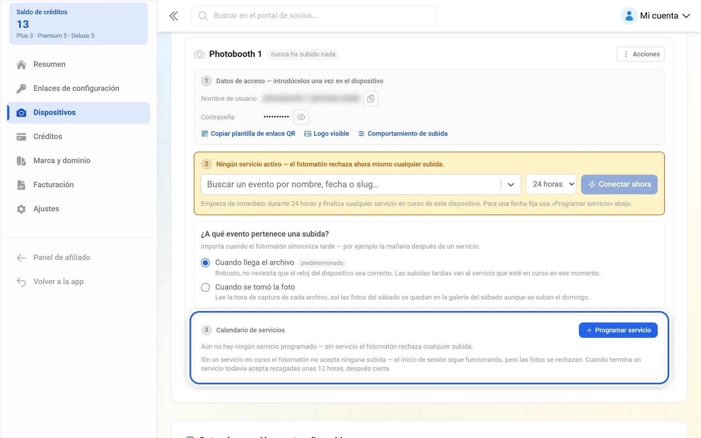 Sección 3 de la ficha de dispositivo con el calendario de servicios y el botón Programar servicio