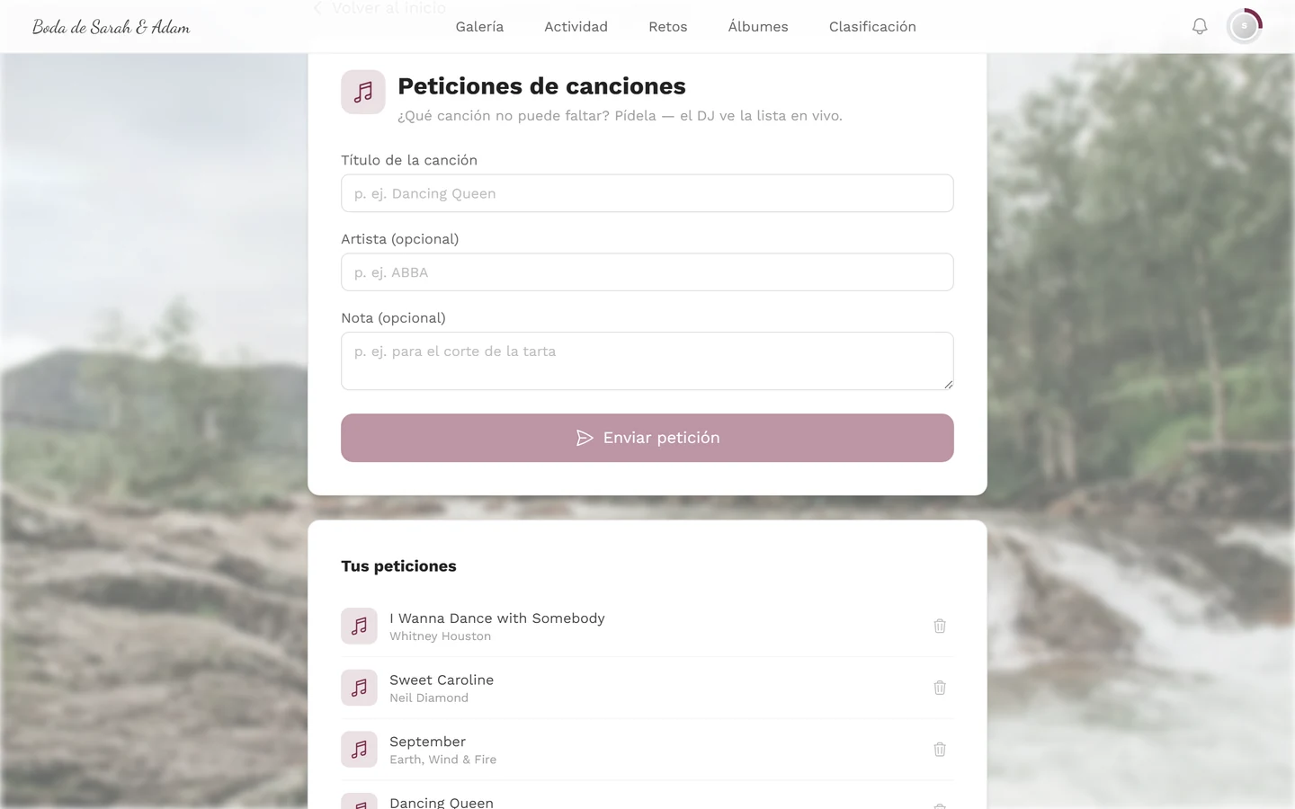 Formulario de peticiones de canciones con los campos título de la canción, artista y nota