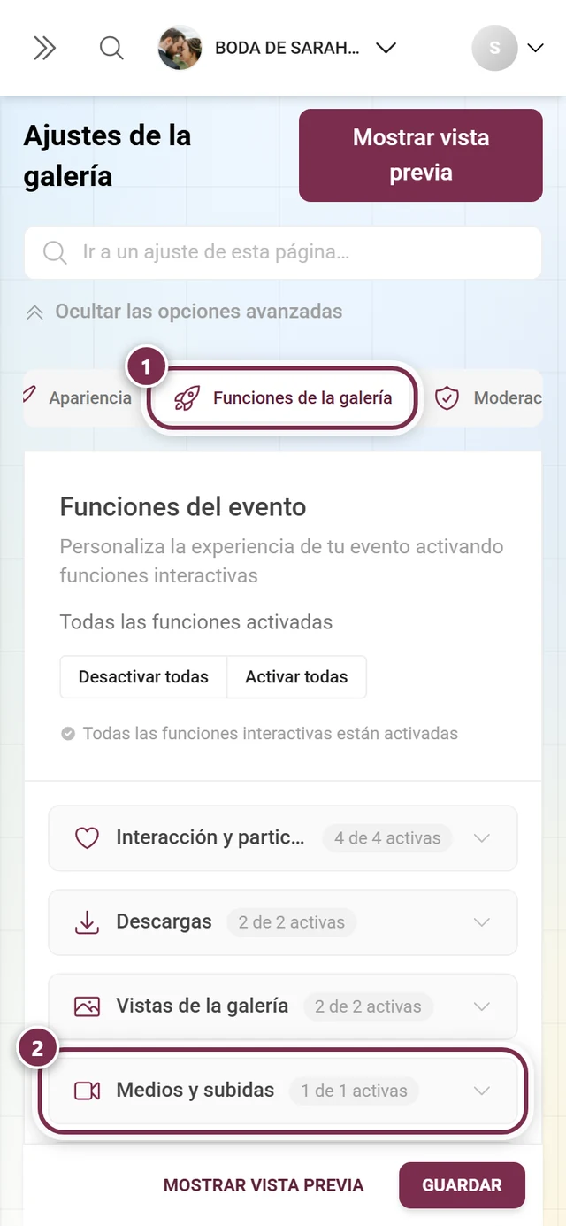 Pestaña Funciones de la galería resaltada, debajo el bloque desplegable Medios y subidas resaltado