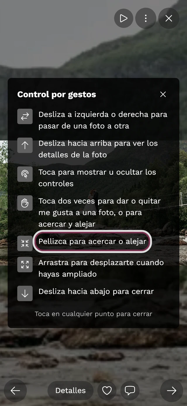 Ayuda de gestos mostrada en pantalla completa con la fila para pellizcar marcada