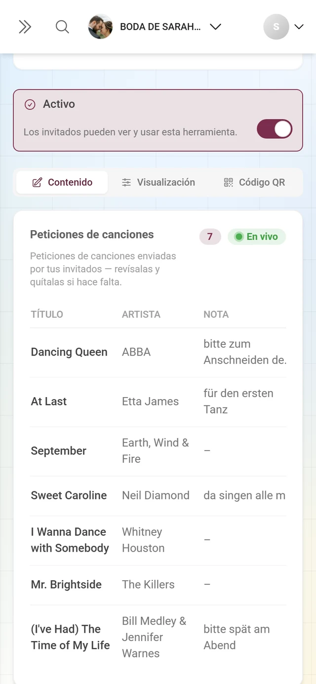 Tabla de peticiones de canciones del anfitrión con título, artista y remitente