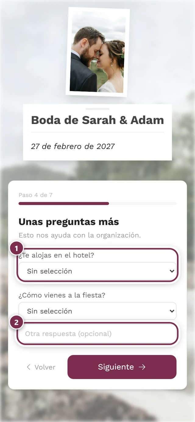 Paso Unas preguntas más con dos menús desplegables y el campo Otra respuesta