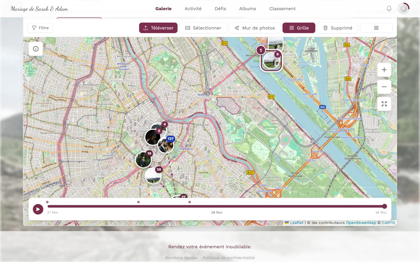 Carte avec plusieurs groupes de photos, l'un d'eux mis en évidence