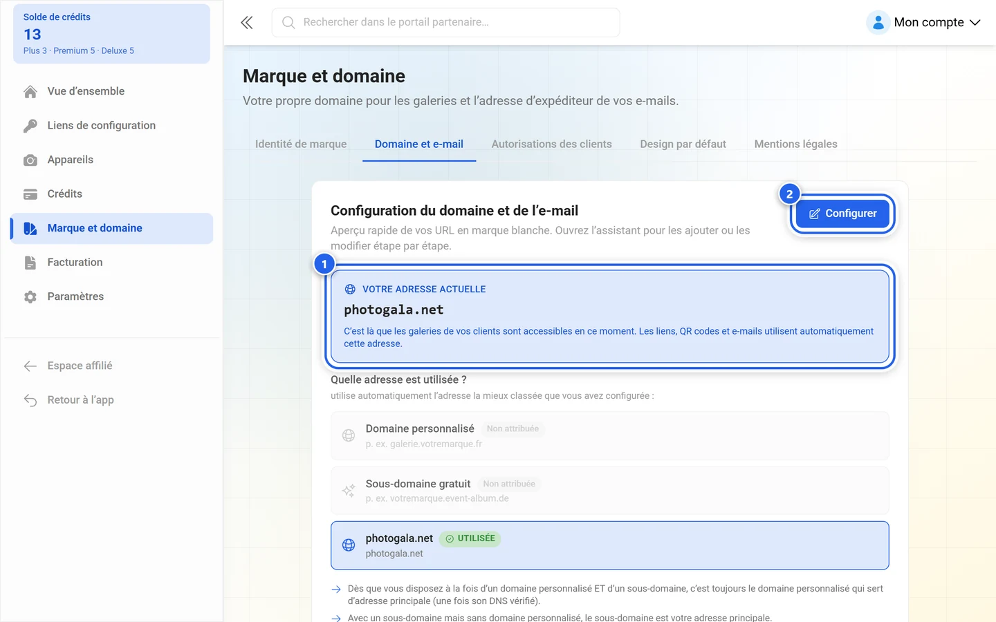 Haut de l'onglet Domaine et e-mail avec la tuile d'adresse et le bouton Configurer mis en évidence