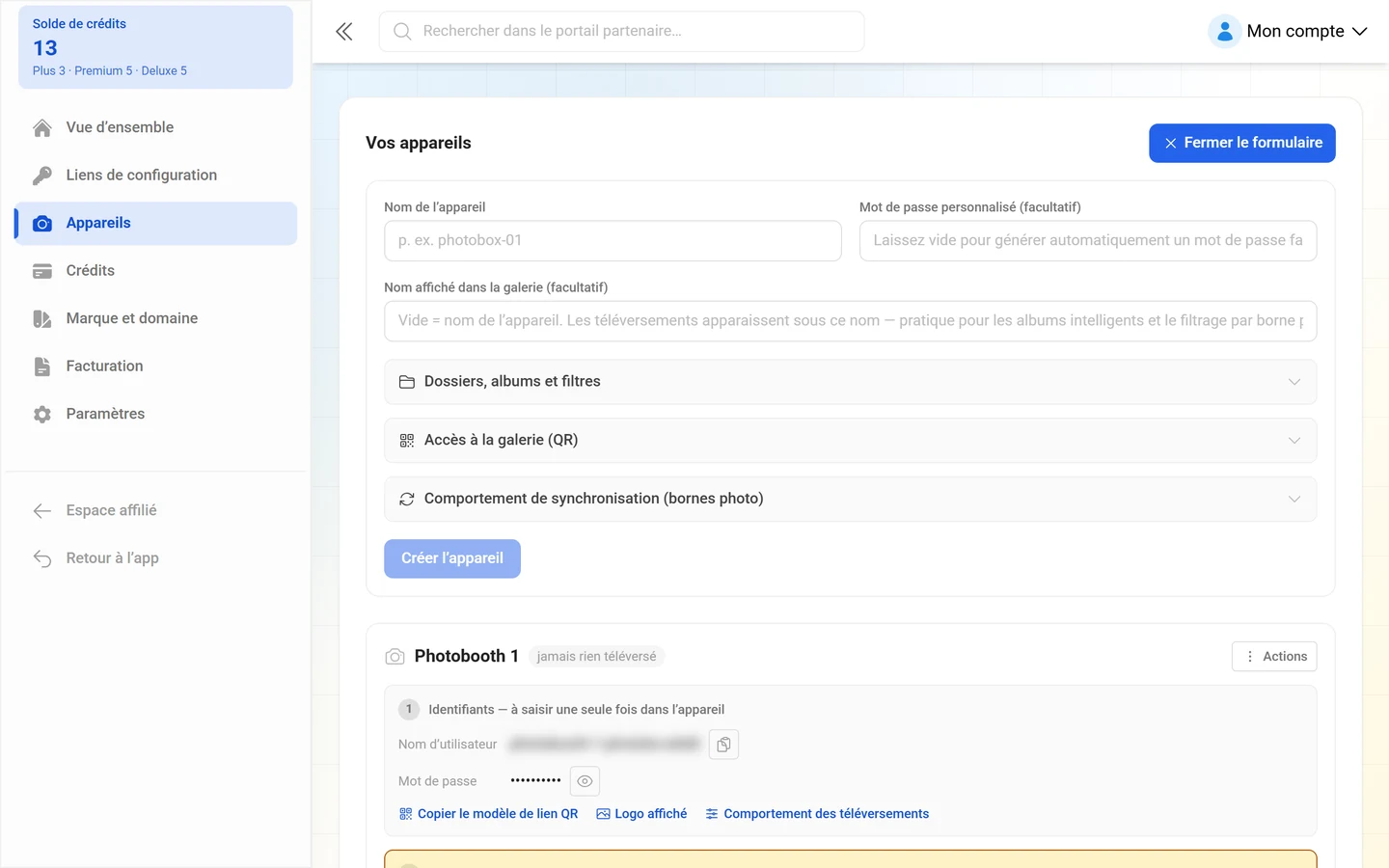 Formulaire déplié avec nom de l'appareil, mot de passe personnalisé, nom affiché et les trois groupes du comportement des téléversements