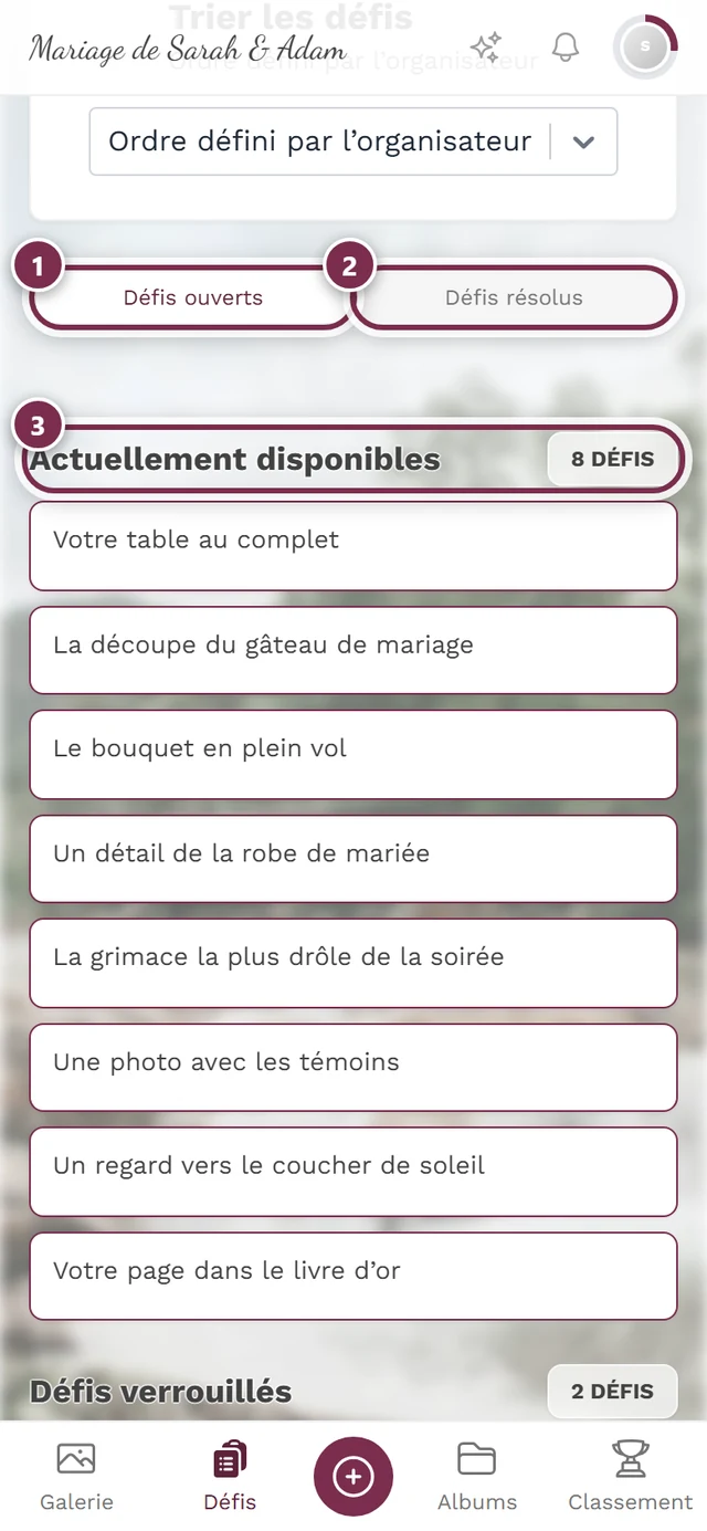 Page des défis avec trois repères : onglet Défis ouverts, onglet Défis terminés, ligne d'en-tête de la première section