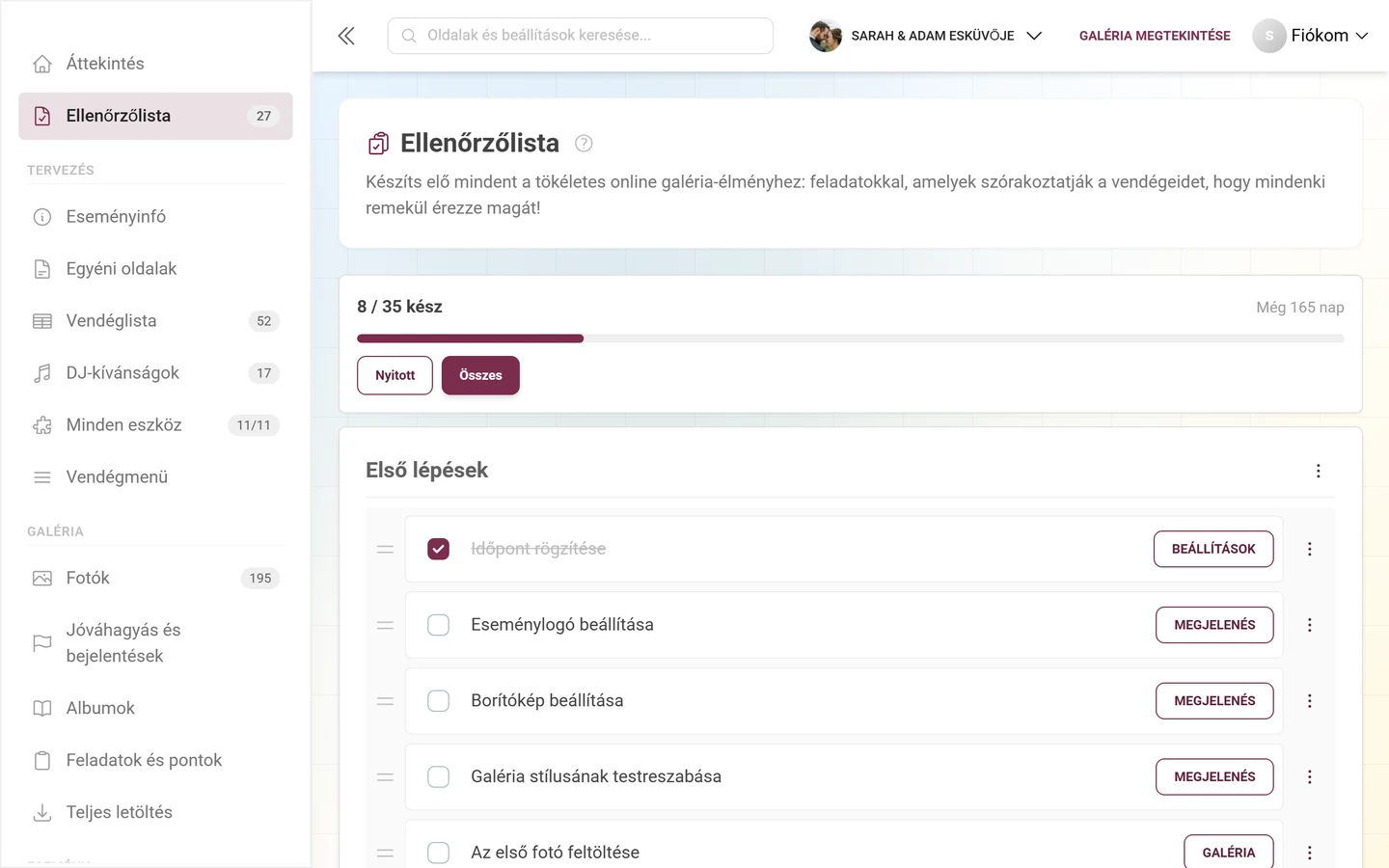Beállítási ellenőrzőlista folyamatjelző fejléccel, kategóriákkal és feladatokkal