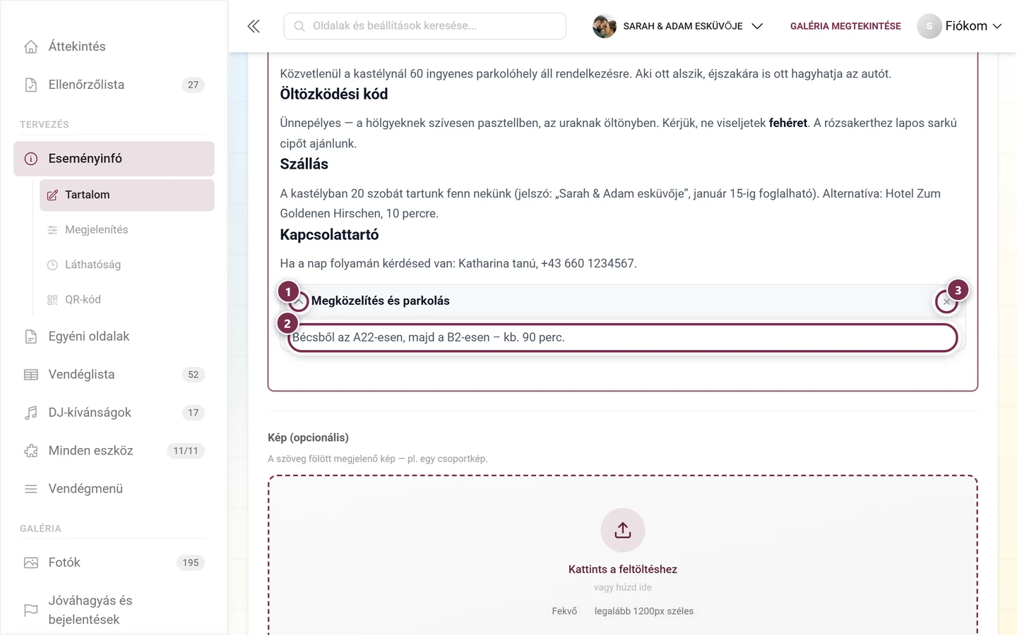 Lenyíló szakasz a szerkesztőben, címmel, tartalomrésszel és eltávolítógombbal