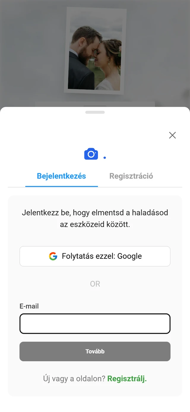 Bejelentkezési párbeszédablak Google és e-mail opciókkal