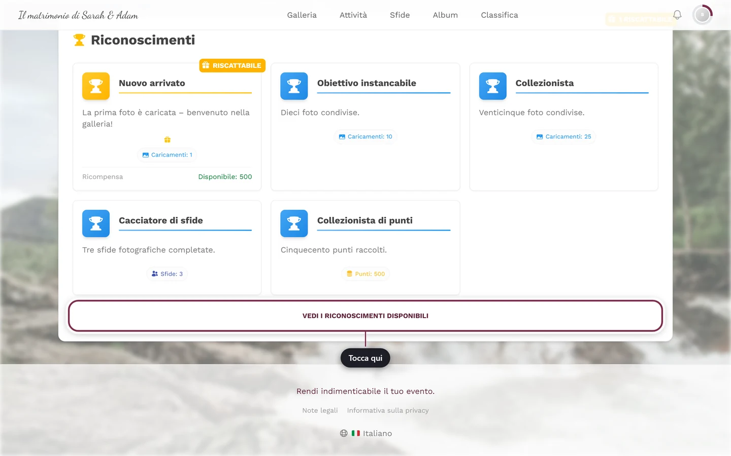 Sezione dei riconoscimenti nel profilo con il pulsante Vedi i riconoscimenti disponibili evidenziato in rosso