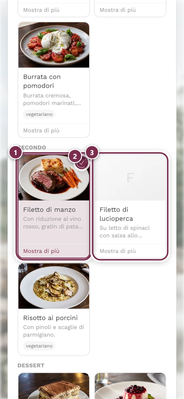 Portata principale con un piatto scelto e la sua spunta e sotto un piatto non scelto