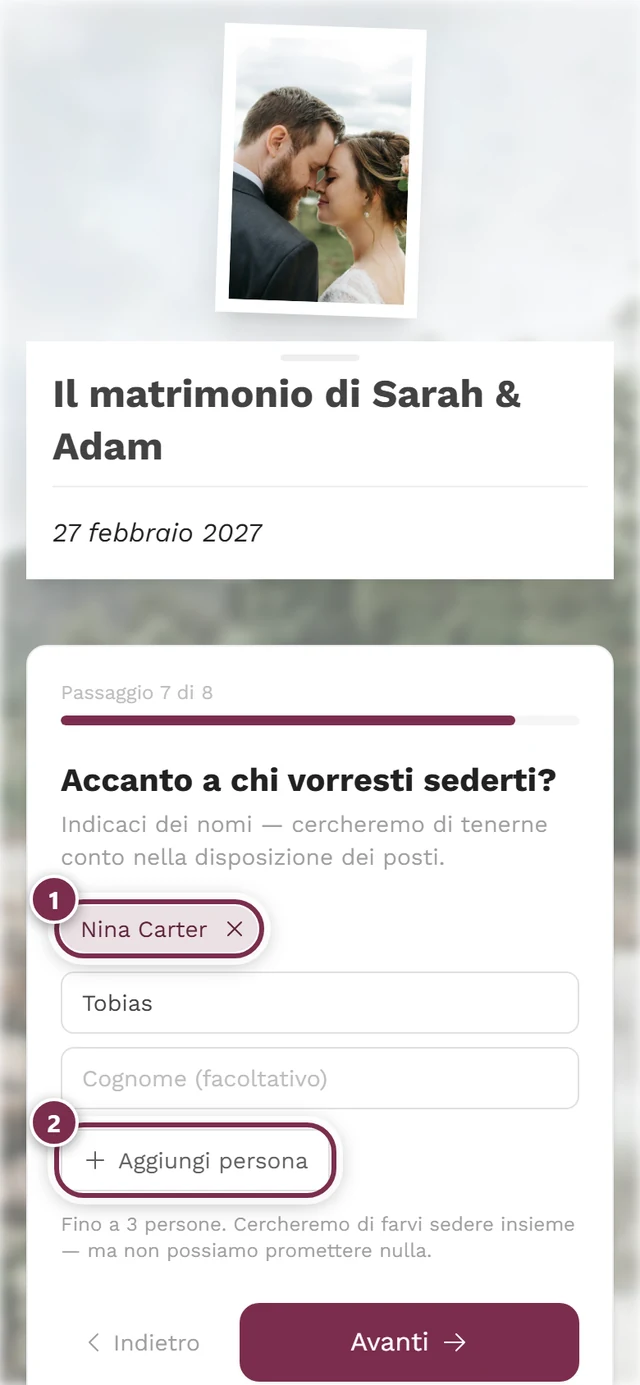 Passaggio Accanto a chi vorresti sederti con un chip e un campo del nome compilato a metà