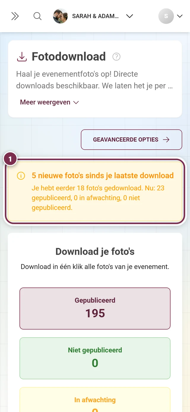 Geel banner met de melding over nieuwe foto's sinds de laatste download, gemarkeerd