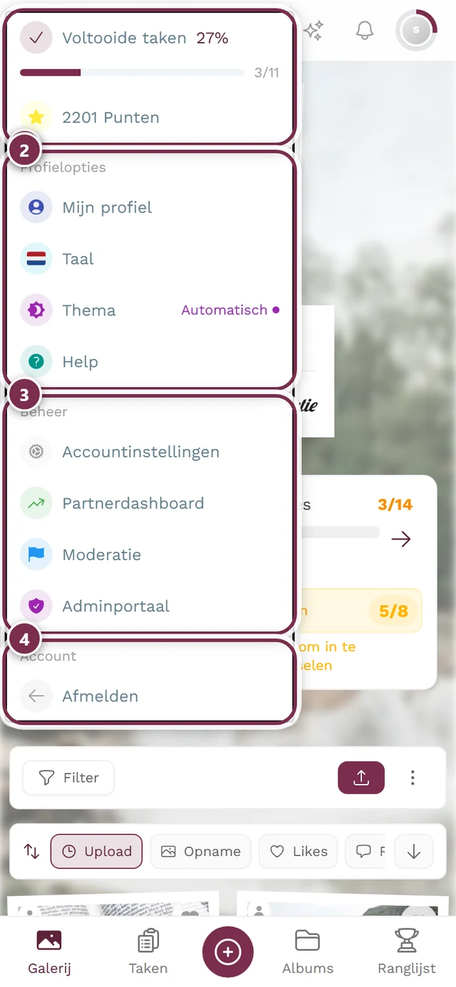 Profielmenu rechtsboven met het onderdeel Beheer en Adminportaal