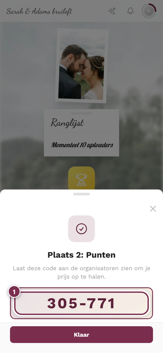 Het venster toont de zescijferige code groot, daaronder de knop Klaar