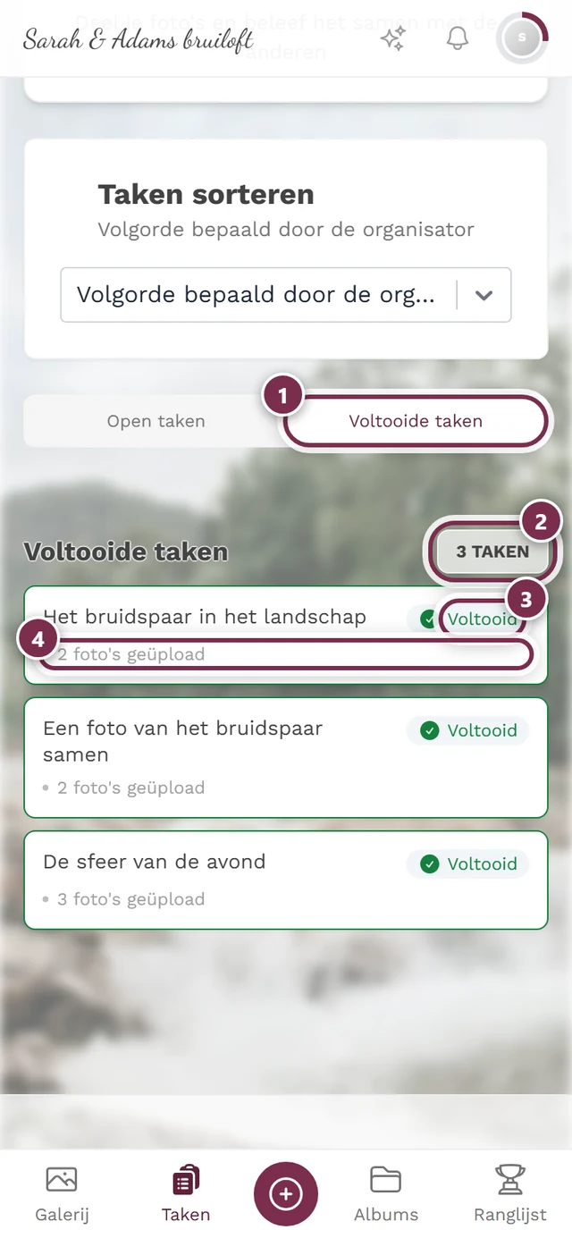Tab Voltooide taken met vier markeringen: actieve tab, teller, groen vinkje, aantal eigen foto's
