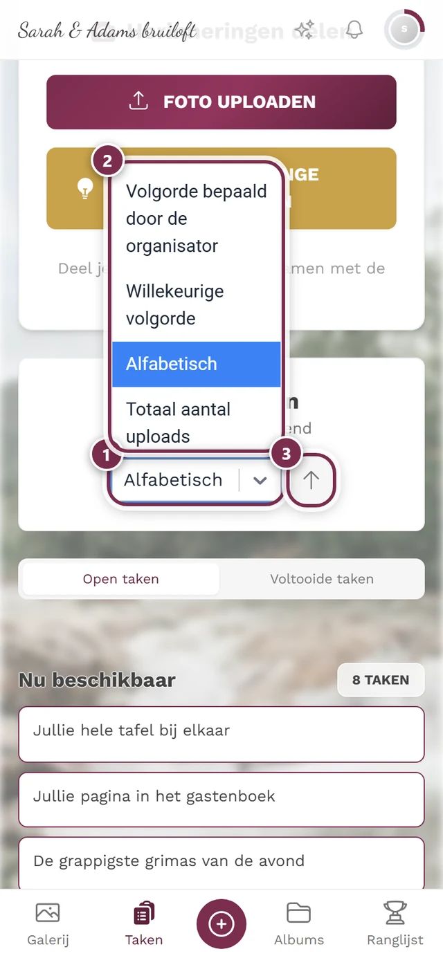 Geopend sorteer-keuzeveld met vier markeringen: keuzeveld, optielijst, richtingspijl, Opnieuw schudden