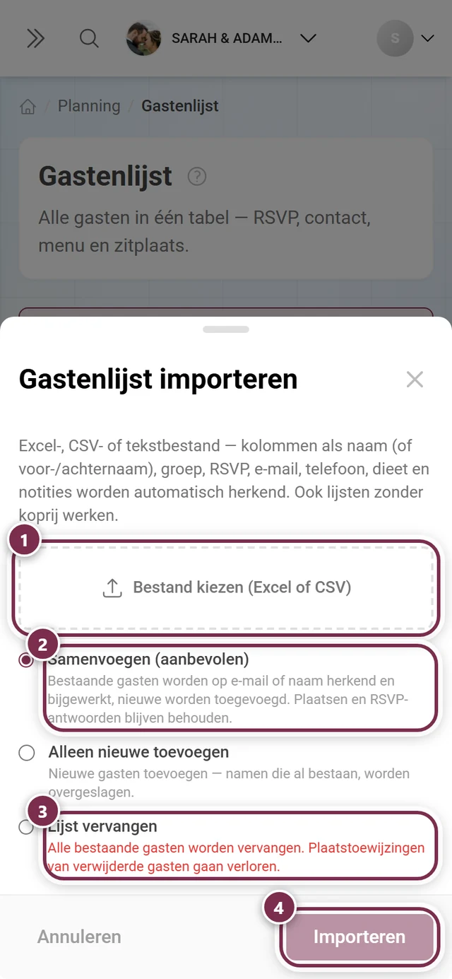 Dialoog Gastenlijst importeren met gemarkeerde bestandskeuze, de modi Samenvoegen en Lijst vervangen en de knop Importeren