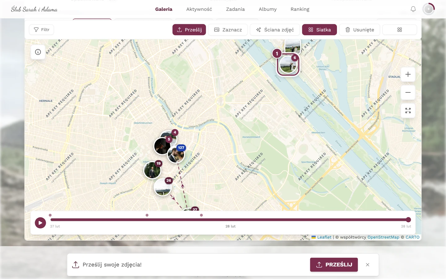 Mapa z kilkoma grupami zdjęć, jedna z nich zaznaczona