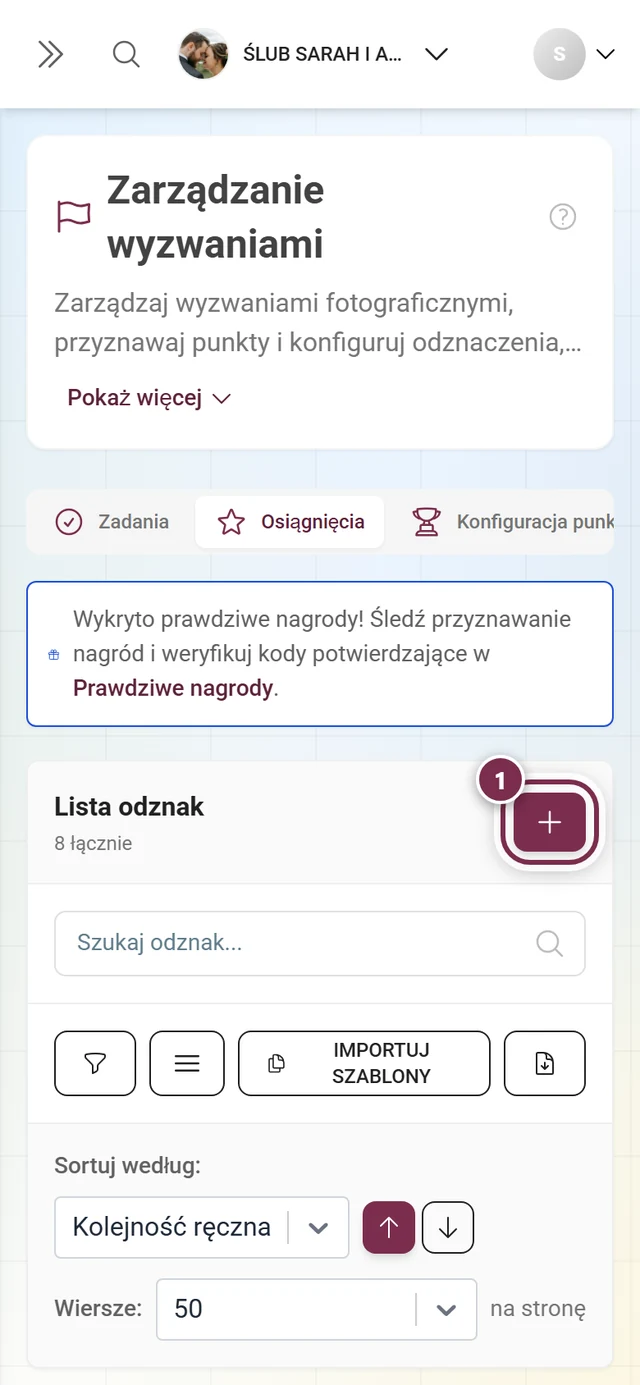 Zarządzanie osiągnięciami z oznaczonym na czerwono przyciskiem Utwórz odznakę nad listą