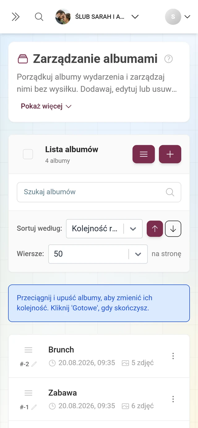 Zarządzanie albumami w trybie zmiany kolejności ze wskazówką o przeciąganiu i przyciskiem Gotowe
