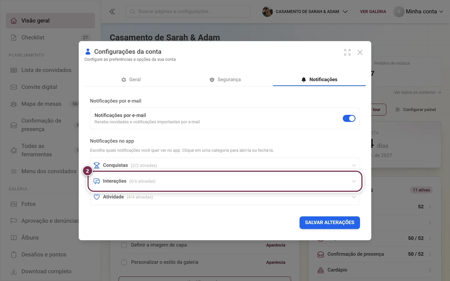 Aba Notificações com as três categorias fechadas, o cabeçalho Interações destacado em vermelho