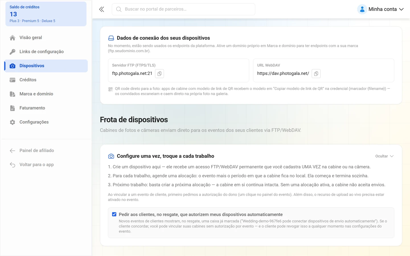 Cartão com o servidor FTP e a URL WebDAV da sua própria marca