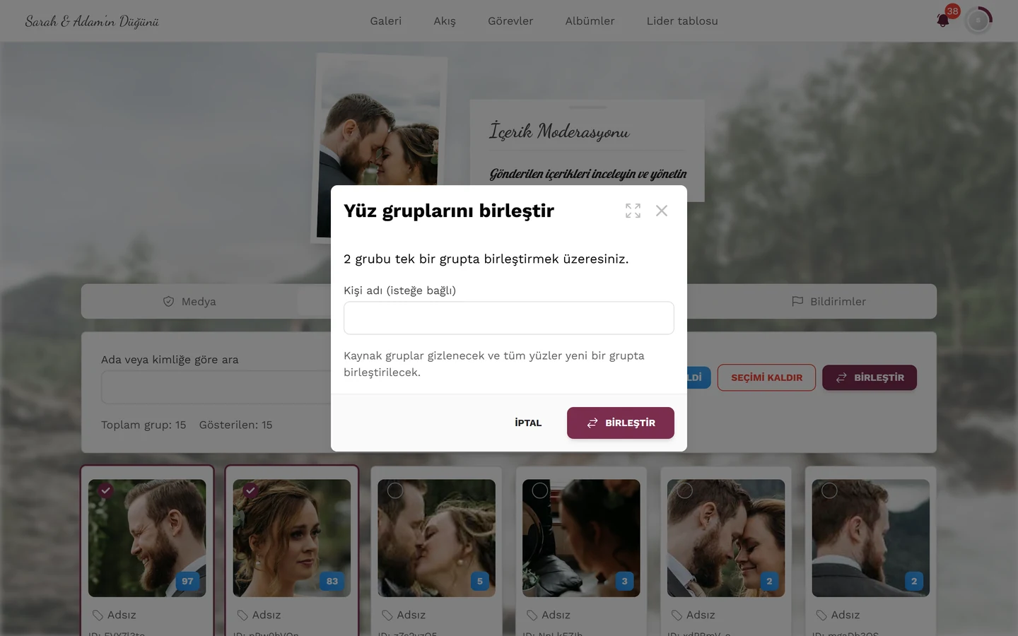 Küme sayısı, Kişi adı (isteğe bağlı) alanı ile İptal ve Birleştir düğmeleri bulunan Yüz kümelerini birleştir penceresi
