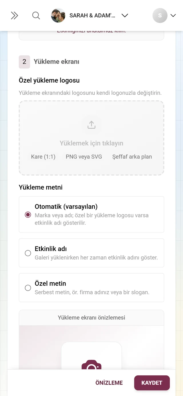Logo bırakma alanı ve üç yükleme metni seçeneğiyle Blok 2 Yükleme ekranı
